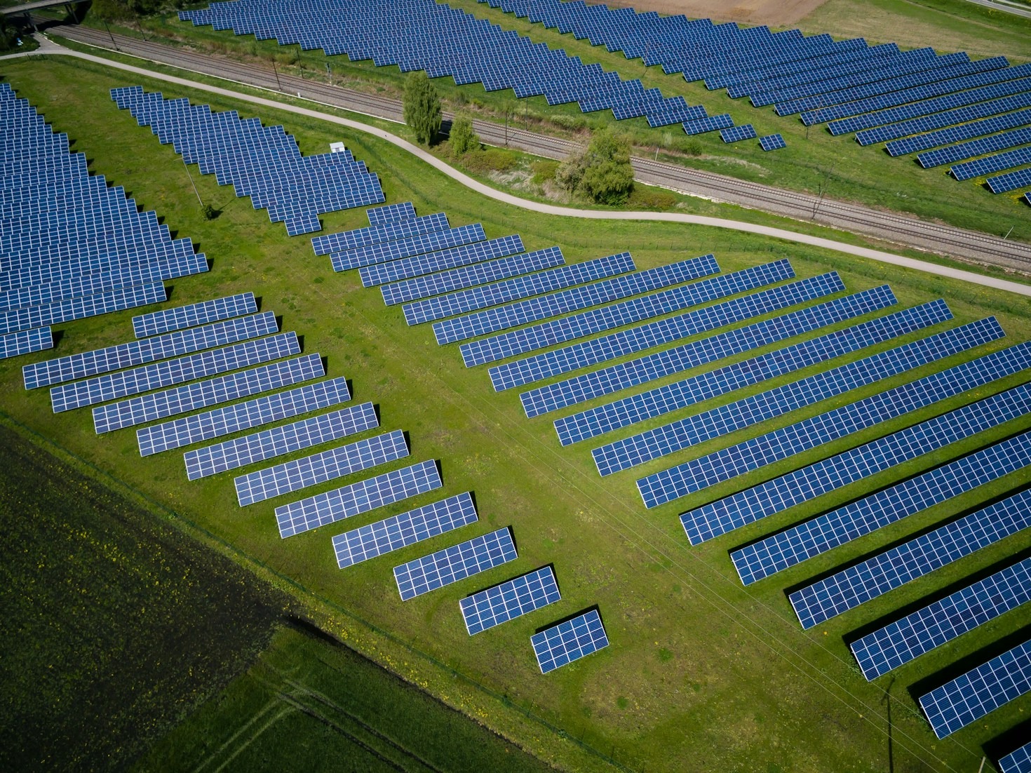 Top Benefits of Solar Energy for Coastal Homes